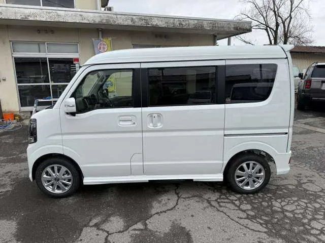 Nissan Clipper Rio 2026 — миниатюра 3