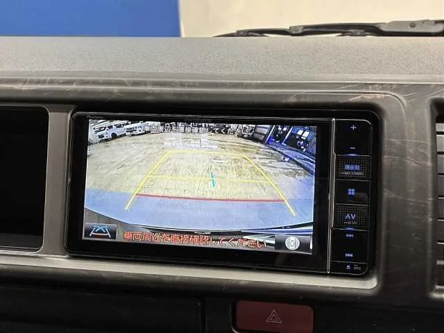 Toyota HIACE WAGON 2023 — миниатюра 3