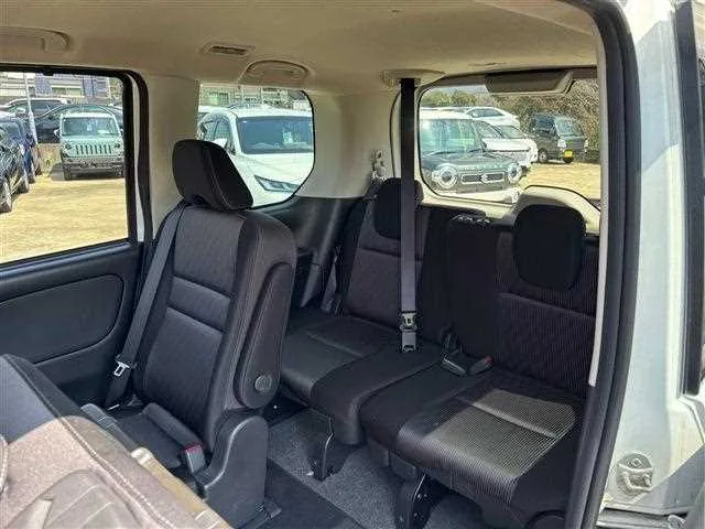 Nissan Serena 2022 — миниатюра 5