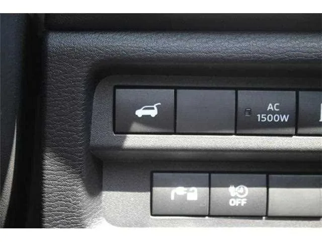 Mitsubishi Outlander P 2024 — миниатюра 3