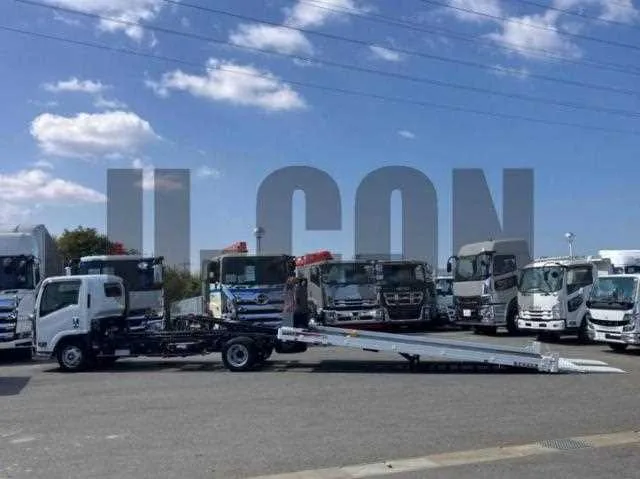 Isuzu Elf Truck 2023 — миниатюра 2