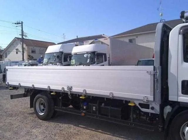 Isuzu ELF TRUCK 2022 — миниатюра 2