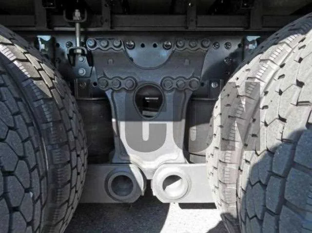 Hino Profia 2025 — миниатюра 5