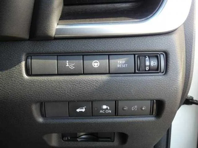 Nissan X-Trail 2023 — миниатюра 5
