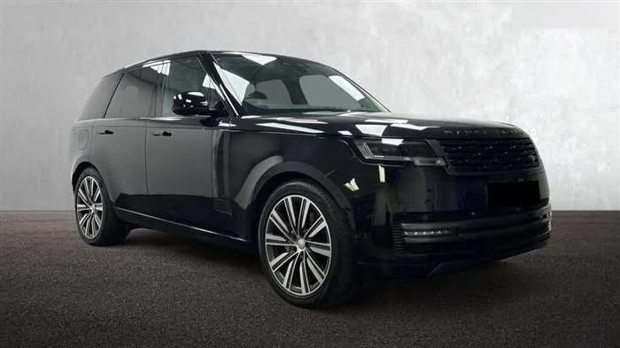 Land Rover Range Rover AUTOMATIC DIESEL 2022 — фото 1, купить с доставкой в Москву