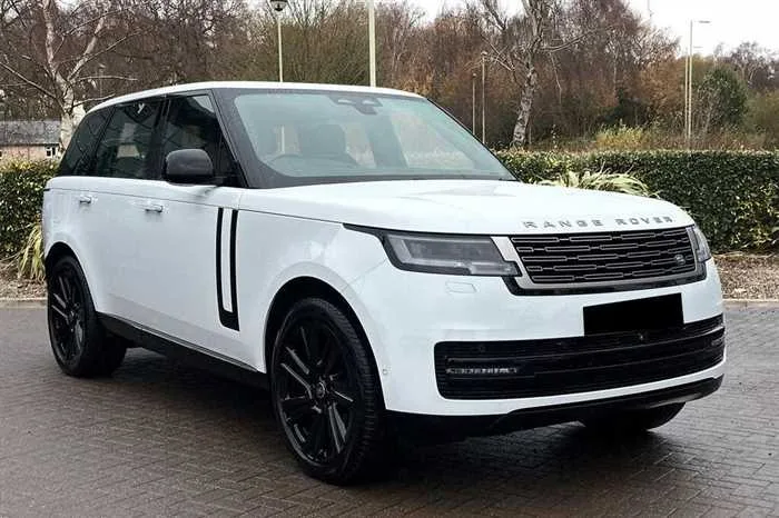Land Rover Range Rover AUTOMATIC DIESEL 2022 — фото 1, купить с доставкой в Москву