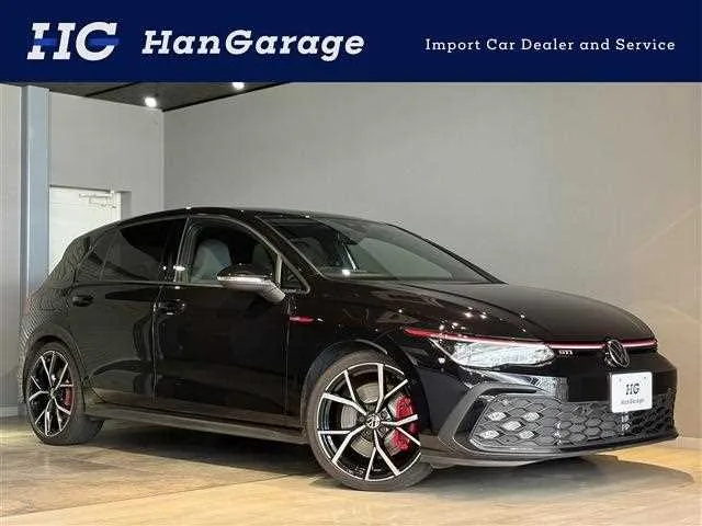 Volkswagen GOLF GTI 2023 — фото 1, купить с доставкой в Москву