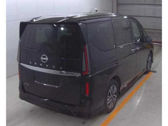 Nissan Serena 2023 — миниатюра 4