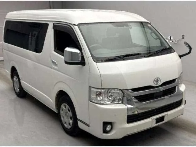 Toyota Hiace Wagon 2022 — миниатюра 2