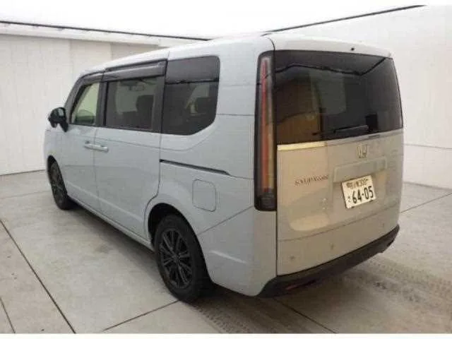Honda Step WGN 2022 — миниатюра 2