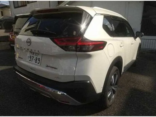 Nissan X-Trail 2023 — миниатюра 2