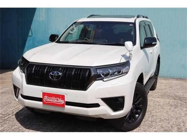 Toyota Land Cruiser Prado 2022 — фото 1, купить с доставкой в Москву