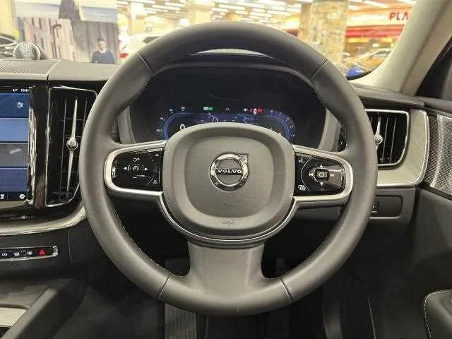 Volvo XC60 2024 — миниатюра 5