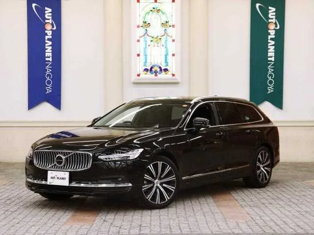 Volvo V90 2024 — фото 1, купить с доставкой в Москву