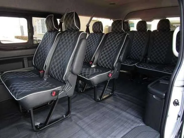 Toyota Hiace Wagon 2025 — миниатюра 3