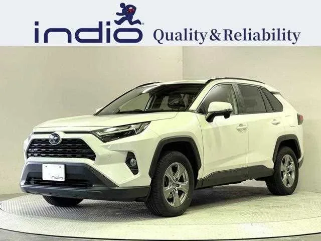 Toyota RAV4 2022 — фото 1, купить с доставкой в Москву