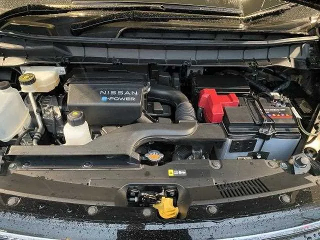 Nissan SERENA 2023 — миниатюра 5