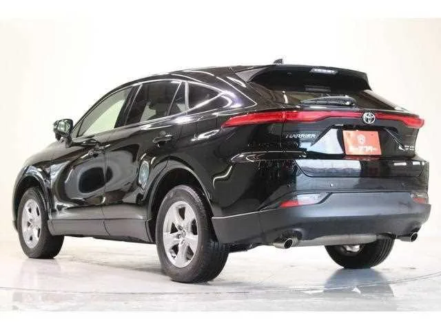 Toyota Harrier 2022 — миниатюра 2