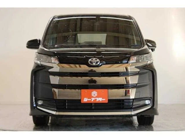 Toyota Noah 2023 — миниатюра 4