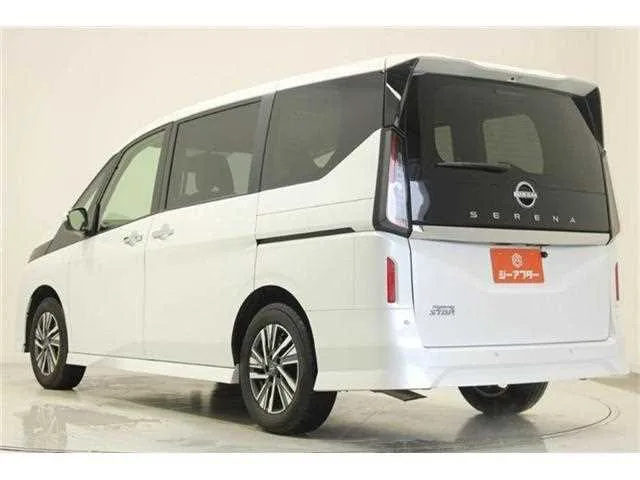 Nissan SERENA 2025 — миниатюра 3