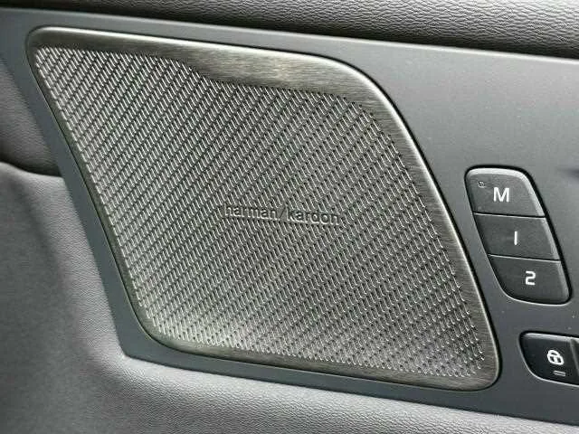 Volvo XC60 2025 — миниатюра 2