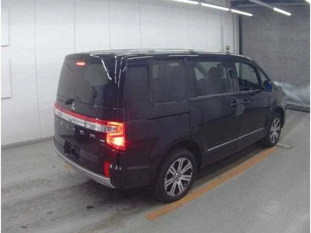 Mitsubishi Delica D:5 2023 — миниатюра 5