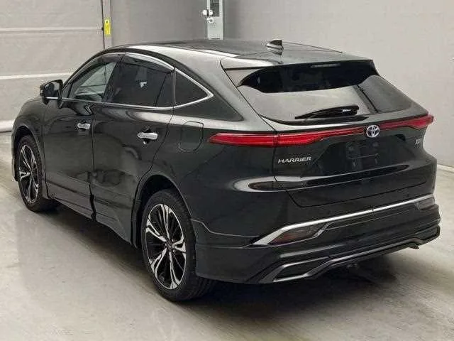 Toyota Harrier Hybrid 2023 — миниатюра 2