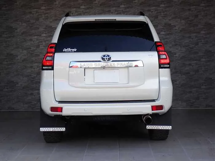 Toyota Land Cruiser Prado TX-L 2022 — миниатюра 4