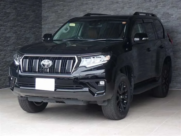 Toyota Land Cruiser Prado TX-L Anniversary Limited 2022 — фото 1, купить с доставкой в Москву