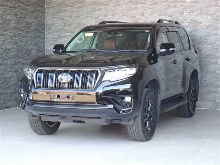 Toyota Land Cruiser Prado TX-L Anniversary Limited 2022 — фото 1, купить с доставкой в Москву