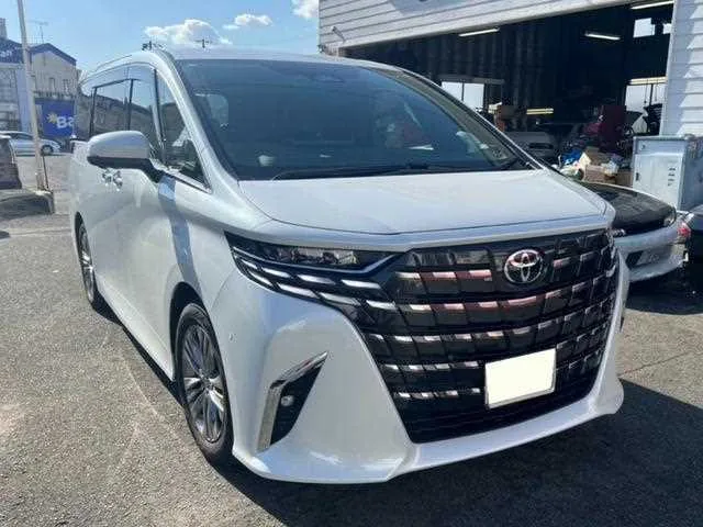 Toyota Alphard G 2025 — фото 1, купить с доставкой в Москву