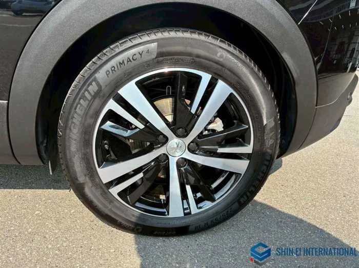 Peugeot 3008 GT Hybrid/Panoramic SR 2023 — миниатюра 4