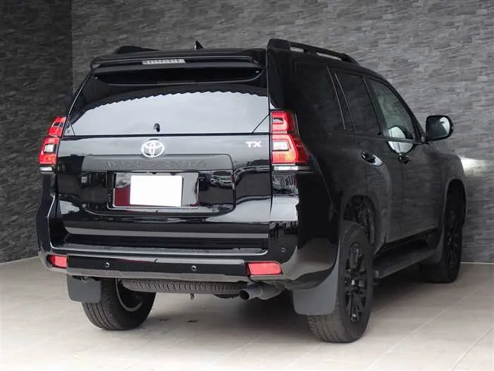 Toyota Land Cruiser Prado TX-L Matte Black Edition 2023 — миниатюра 2