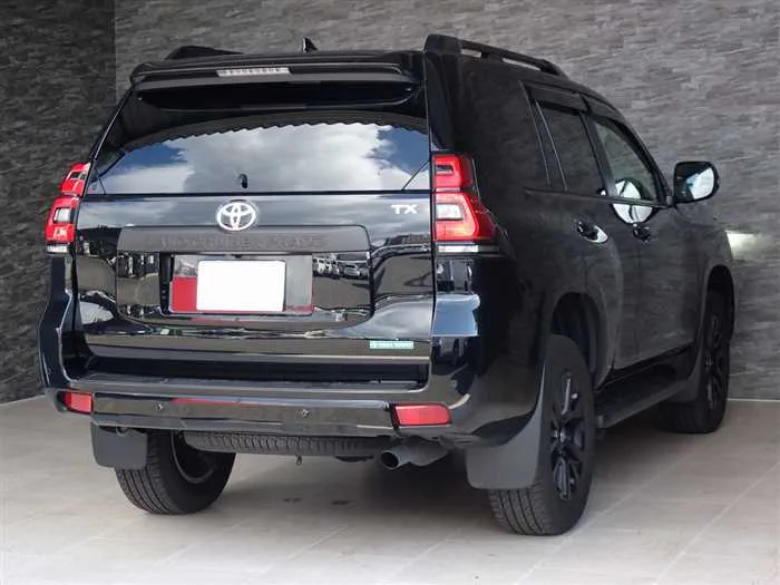 Toyota Land Cruiser Prado TX-L Matte Black Edition 2023 — миниатюра 2