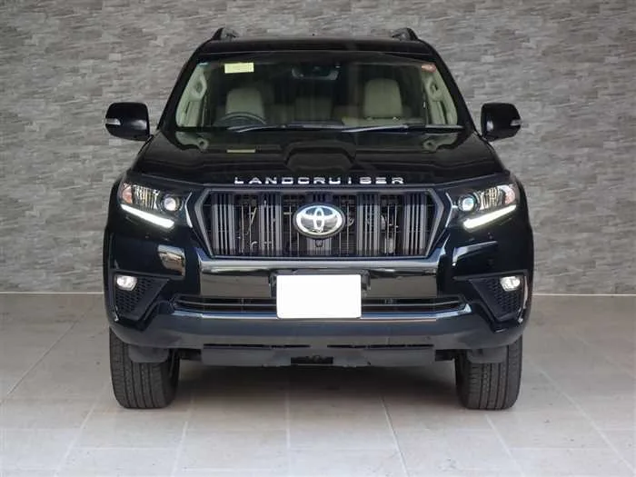 Toyota Land Cruiser Prado TX-L Matte Black Edition 2023 — миниатюра 5