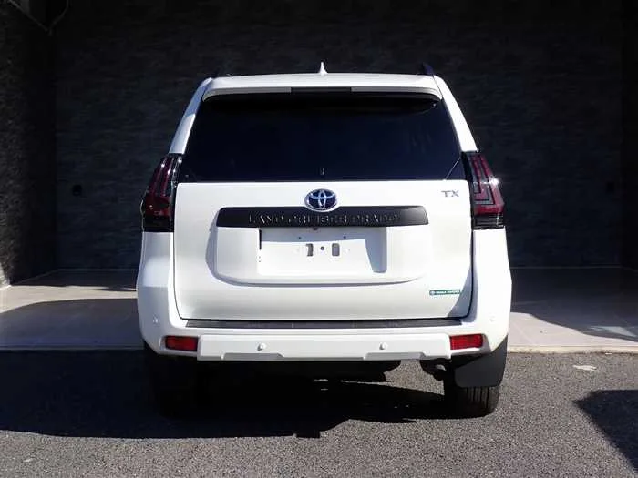Toyota Land Cruiser Prado TX-L Matte Black Edition 2023 — миниатюра 4