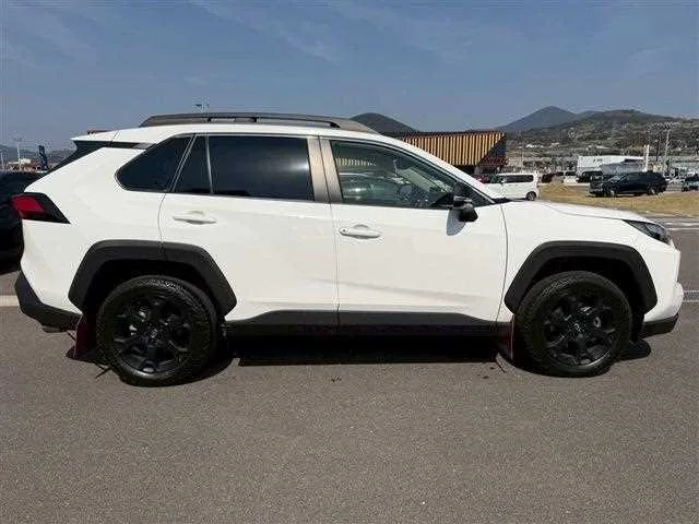 Toyota RAV4 2024 — миниатюра 4