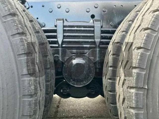 Mitsubishi Fuso SUPER GREAT 2025 — миниатюра 2
