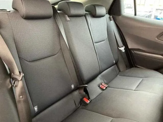 Toyota Prius X 2023 — миниатюра 2