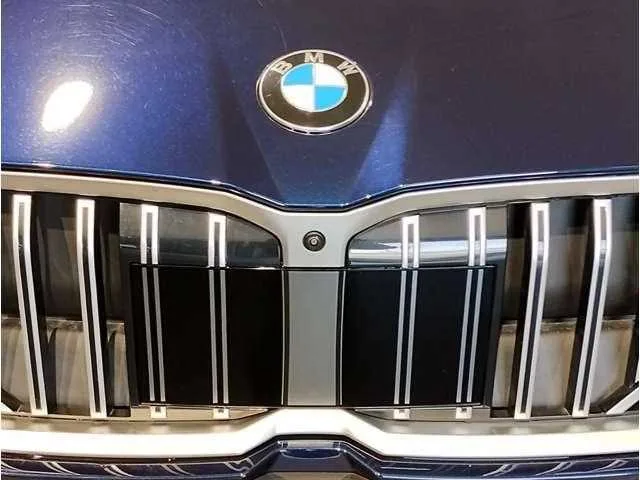 BMW 1 Series 2025 — миниатюра 2