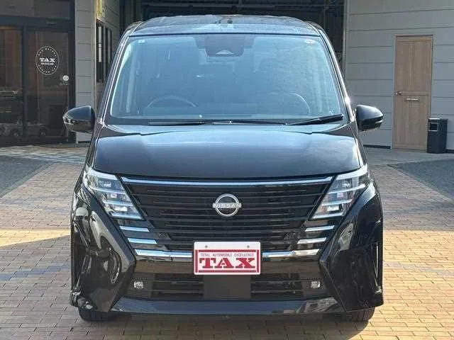 Nissan Serena 2024 — миниатюра 2
