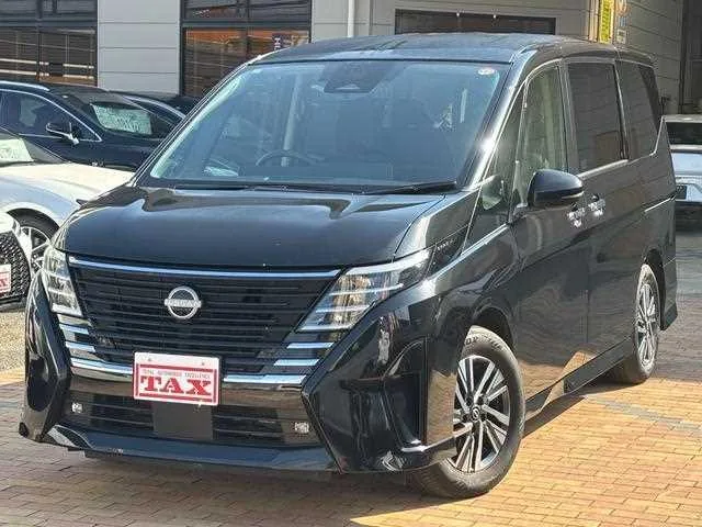 Nissan Serena 2024 — фото 1, купить с доставкой в Москву