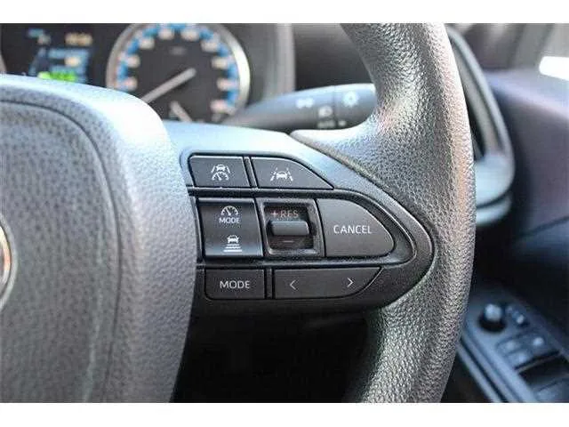 Toyota NOAH 2022 — миниатюра 2