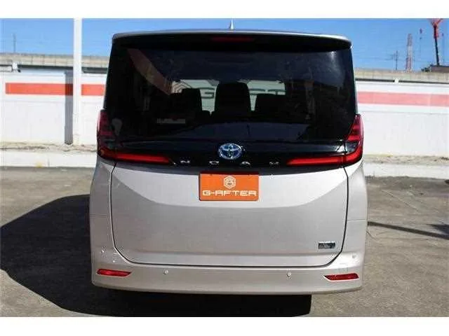 Toyota NOAH 2022 — миниатюра 3