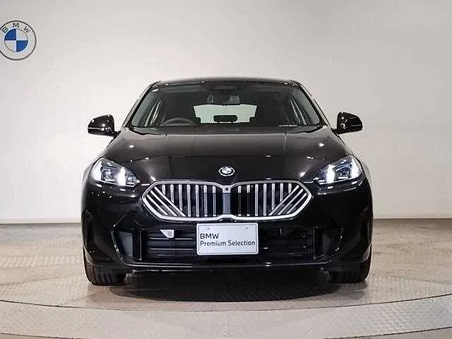 BMW 1 Series 2025 — миниатюра 4