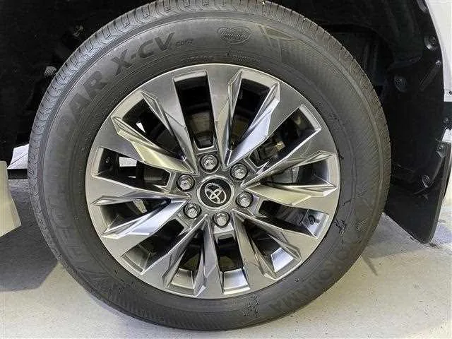 Toyota Land Cruiser 2024 — миниатюра 4