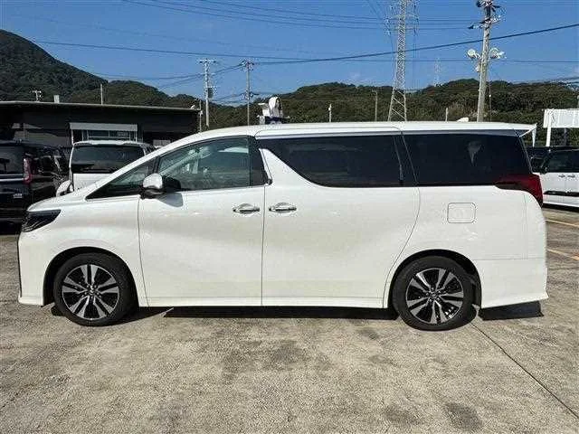 Toyota Alphard G 2023 — миниатюра 4