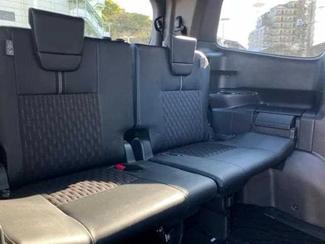 Toyota Noah 2025 — миниатюра 3