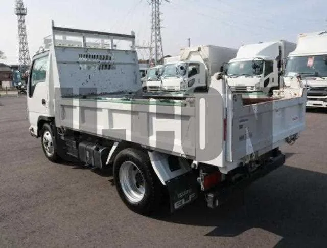 Isuzu Elf Truck 2022 — миниатюра 2