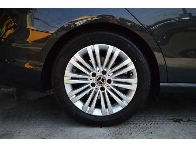 Mercedes-Benz C-Class 2022 — миниатюра 3